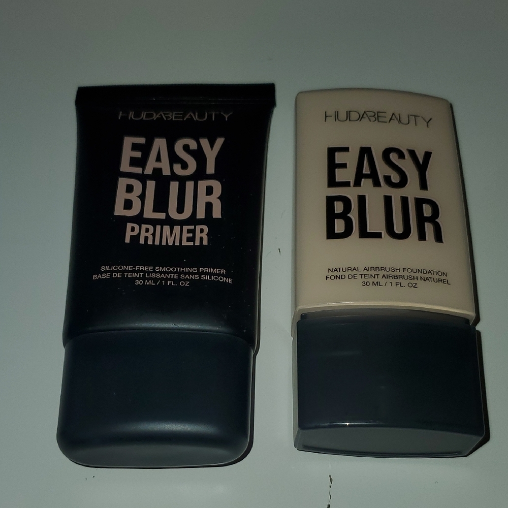 HUDA BEAUTY Easy Blur Primer Duo - Black and Cream